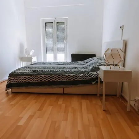 Vie Building - Toulouse アパート *